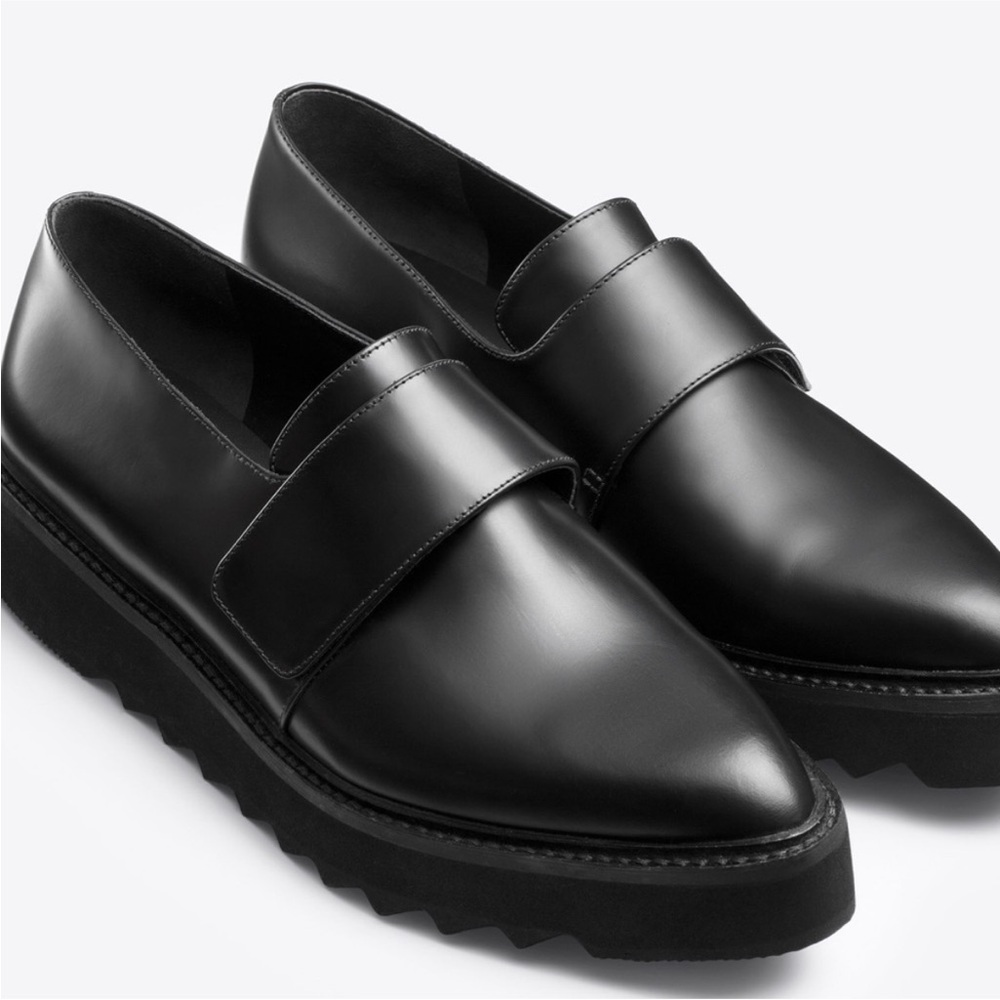 VINCE Women's Size 8 US Black Ames Leather
Creeper Loafers Platform Point Toe - Picture 6 of 13